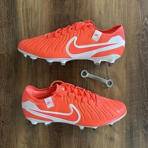 Nike Tiempo Legend 10 Elite Orange SG Pro Men Size 10.5 Soccer Cleats HF4373-800